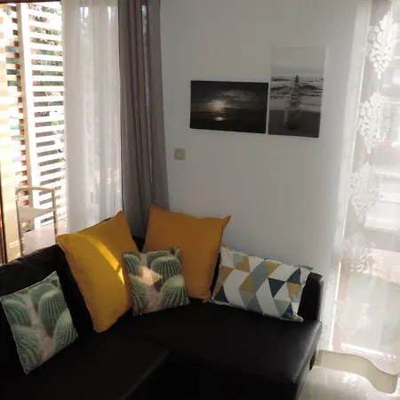 Apartamenty Zuza Rewal Blisko Plazy Exterior photo